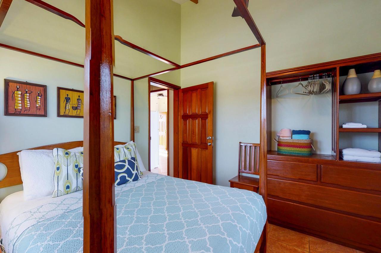 Mirasol VillaPlacencia エクステリア 写真