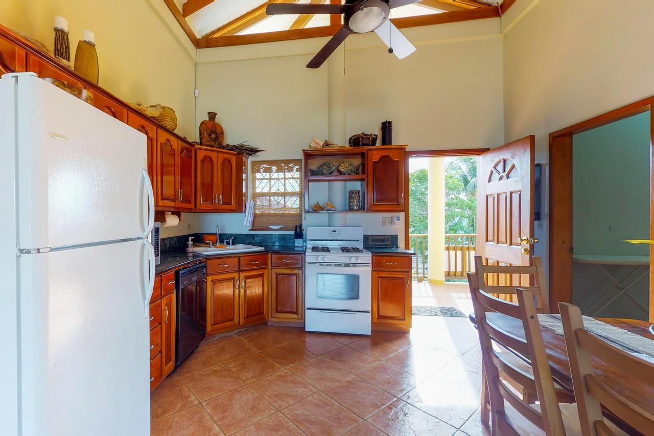 Mirasol VillaPlacencia エクステリア 写真