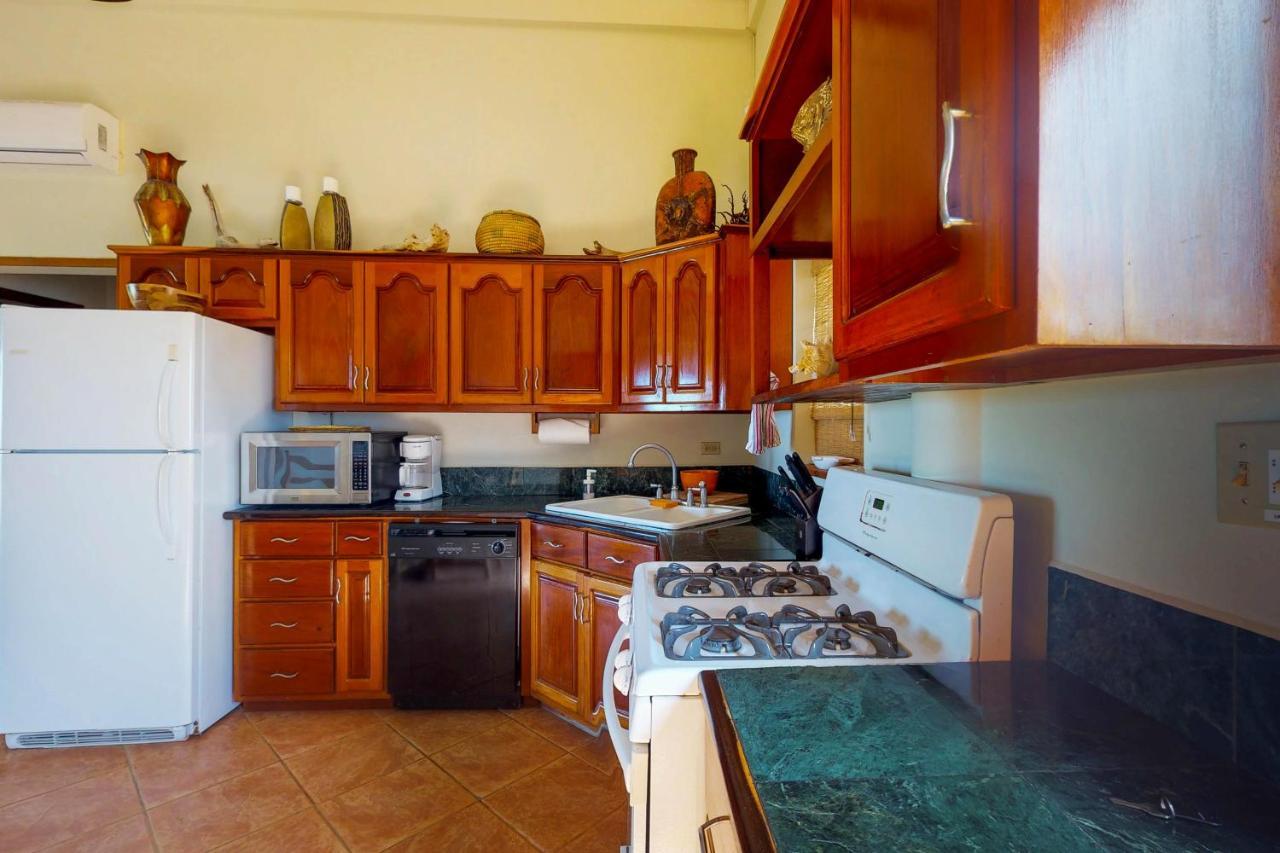 Mirasol VillaPlacencia エクステリア 写真