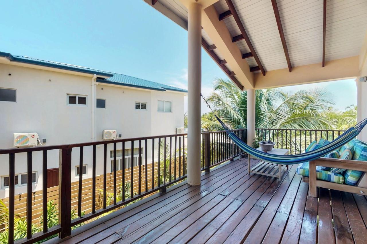 Mirasol VillaPlacencia エクステリア 写真